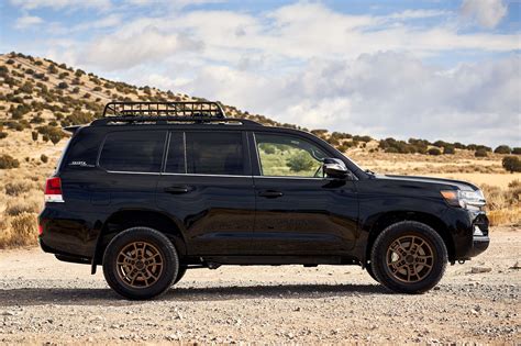 toyota land cruiser heritage edition review  aging suv star  matters