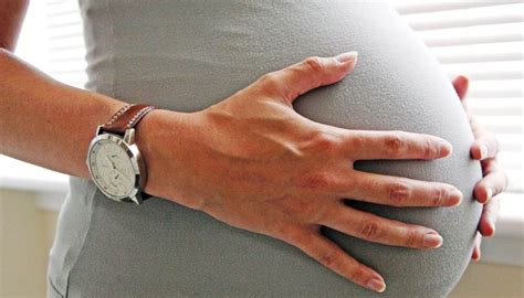 9 reasons pregnant ladies make stellar wingmen scary mommy