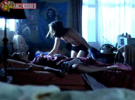 Naked Piper Perabo In Lost And Delirious