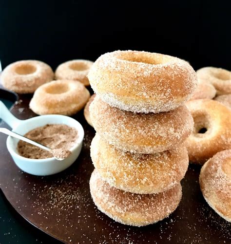 baked cinnamon donuts