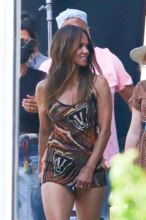 Halle Berry At A Photoshoot In Los Angeles 08 17 2020