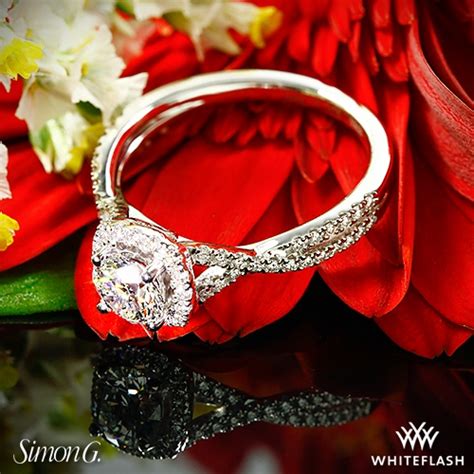 Simon G Nr468 Passion Halo Diamond Engagement Ring