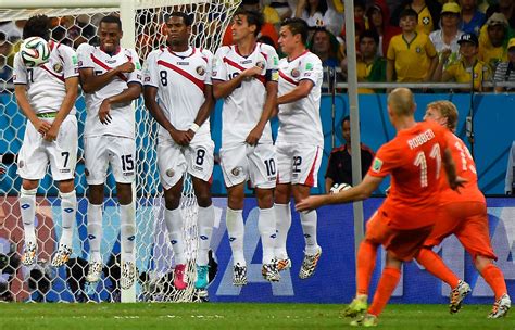 2014 Fifa World Cup Netherlands Shoots Down Costa Rica