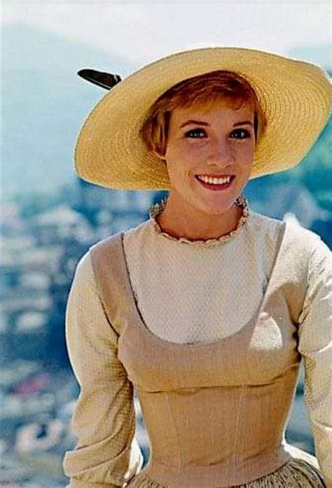 pin by martha magruder on the sound of music mary poppins julie andrews