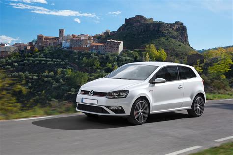 volkswagen polo gti   review drive specs pricing