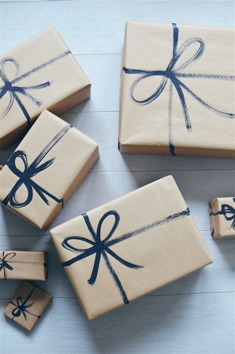diy gift wrapping ideas  wont find   store craftsonfire