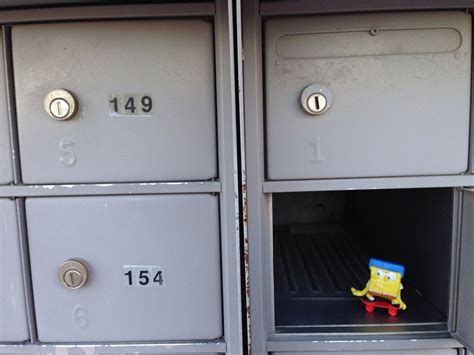 day  mailing spongebob spongebob wanted     mail     told