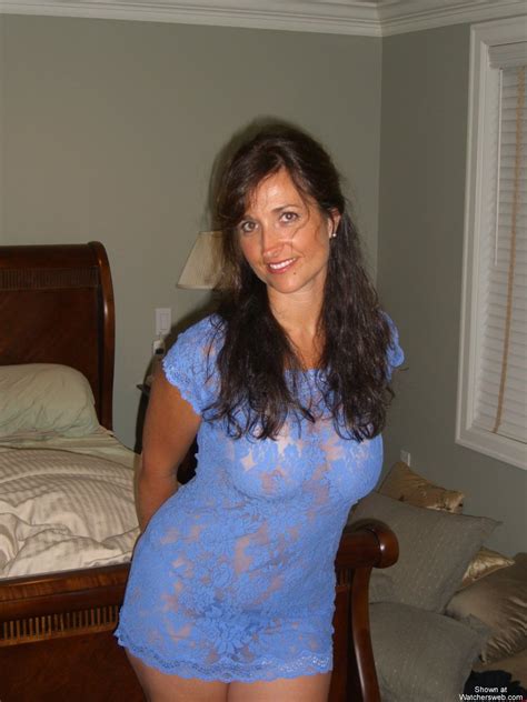 Milf fuck voyer