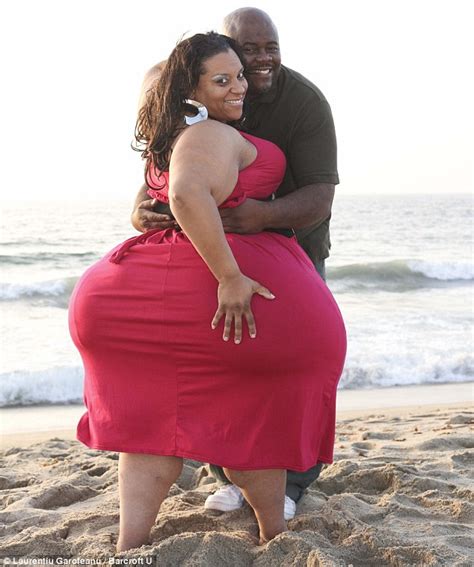 Bootylicious… Meet The 420lb Mother Of Four With The Widest Hips In The