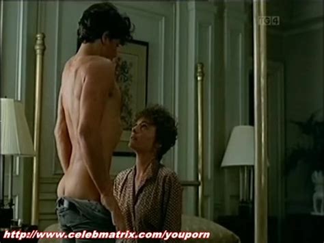 Famous actress blowjob