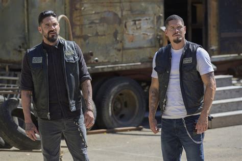 mayans mc finale blows   relationship wages war  familiar foes