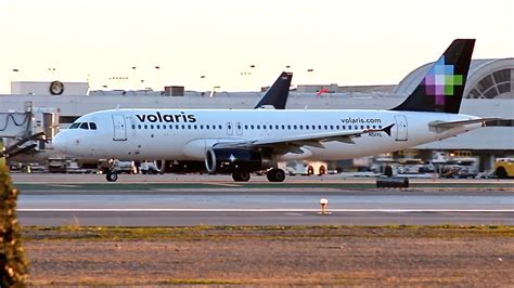 mexico s low cost airline volaris a320 sunset departure from lax