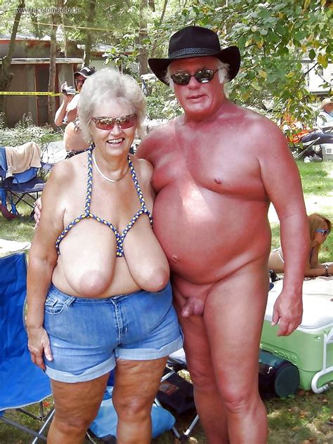 Amateur Big Boobs Mature And Granny Couple Nude 34 Pics