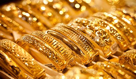أسعار الذهب ترتفع منهية سلسلة من الخسائر البيان
