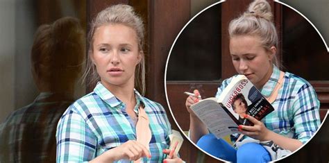 worse for wear hayden panettiere caught smoking and ring less in first pics since rehab ok