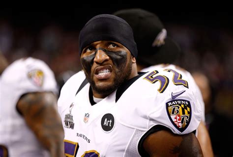ray lewis iii son of ex ravens star turns himself in on
