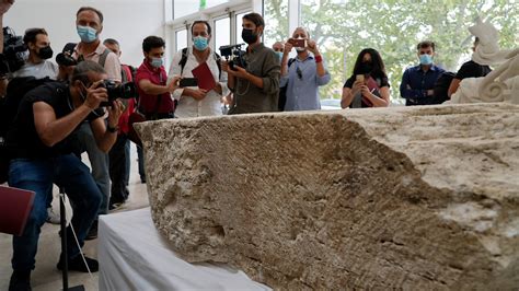 big stone found in rome gets everyone all excited