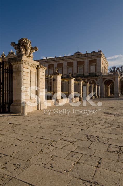 royal palace stock photo royalty  freeimages