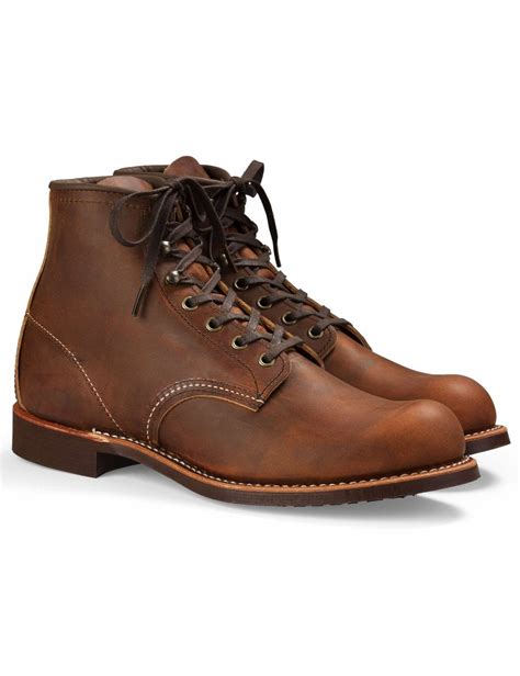 red wing 3343 heritage work 6 blacksmith boot copper rough and tough