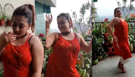 Trending Bengali Actress Sreelekha Mitra Dances To Viral Song Manike
