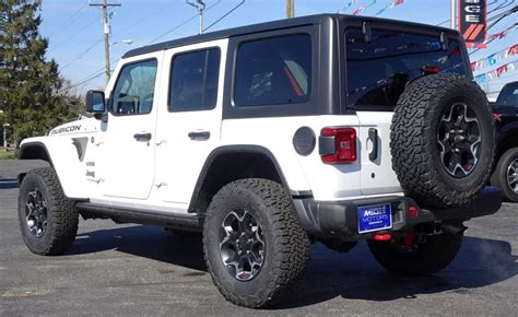 jeep wrangler rubicon recon models  appearing  dealer