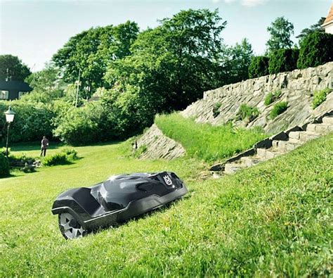 smart automatic lawn mower