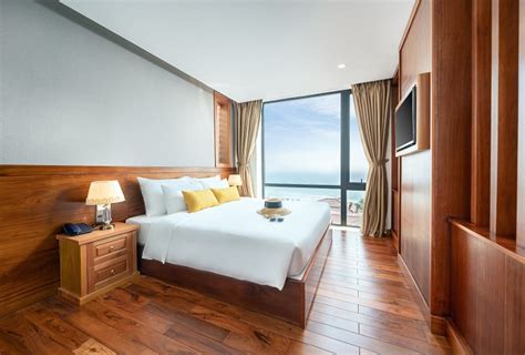 sunny ocean hotel spa da nang hotel reviews  rate
