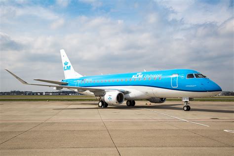 klm announces  daily service  amsterdam  cork airport