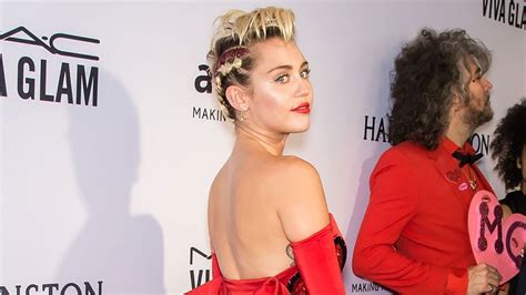 Miley Cyrus Life And Successes Of Chart Topping Internet Breaking