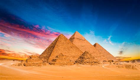 the egyptian pyramids one of the wonders of the ancient