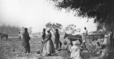 December 6 1865 The 13th Amendment Prohibiting Slavery