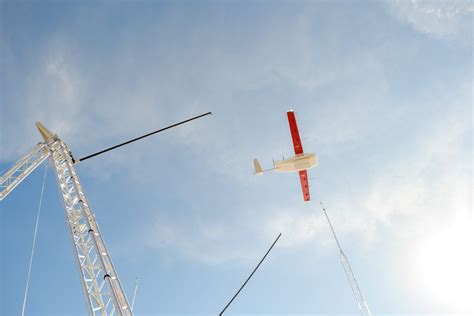 zipline obstacle avoidance tech signals leap  drone delivery