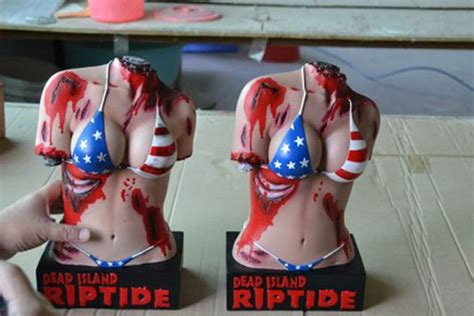 dead island riptide edition  severed torso statue