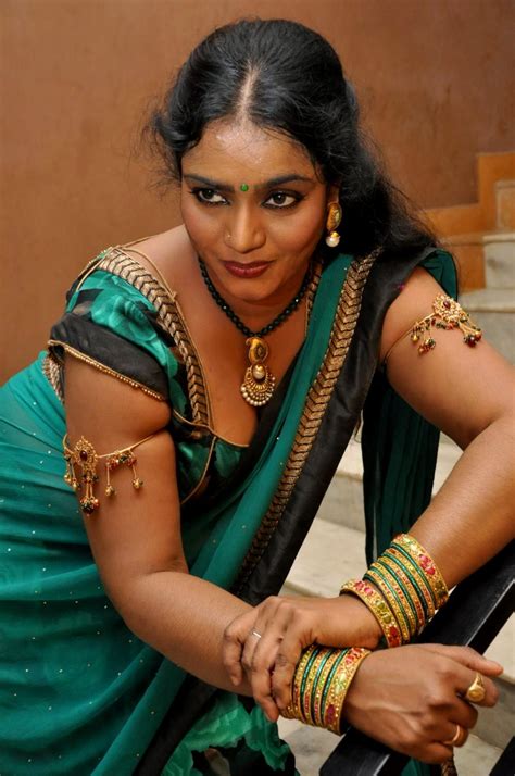 Tamilcinestuff Supporting Actress Jayavani Hot Stills