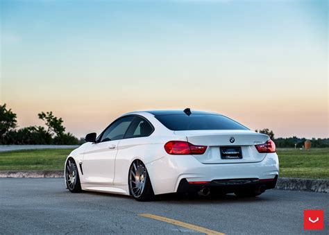 lowered  awesome bmw  series  vossen rims caridcom gallery