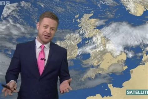 bbc weatherman tomasz schafernaker makes another blunder ok magazine