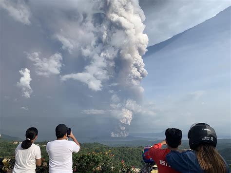 Taal Volcano Update Today Live Huge Philippines Volcano Eruption