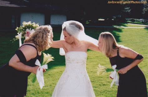 awkward photos capture some of the worst ever wedding moments daily