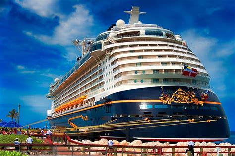 2017 disney cruise news popsugar smart living