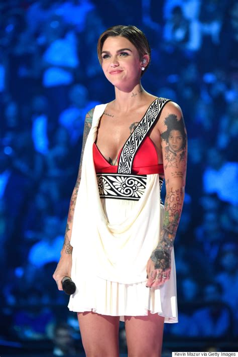 mtv emas ruby rose promotes inclusivity with gender fluidity comment