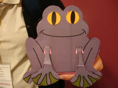 frog craft template  instructions     wwwf flickr