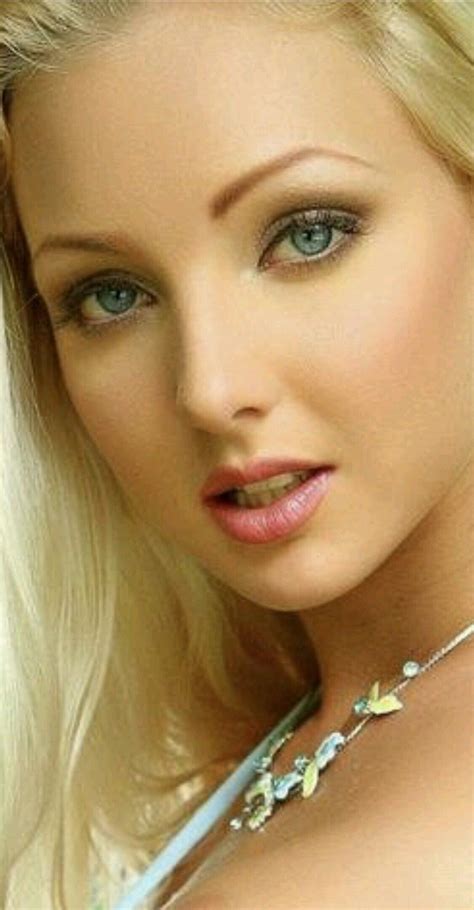 Pin By Amigaman67 On Stunning Faces Beautiful Eyes Gorgeous Blonde