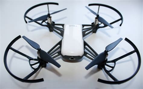 dron ryze tello powered  dji kamera wifi outlet  oficjalne archiwum allegro