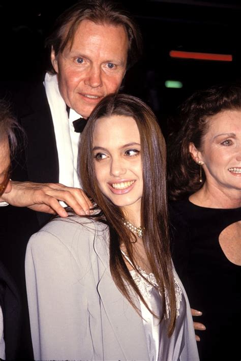 in april 1991 jon voight and angelina jolie went to the