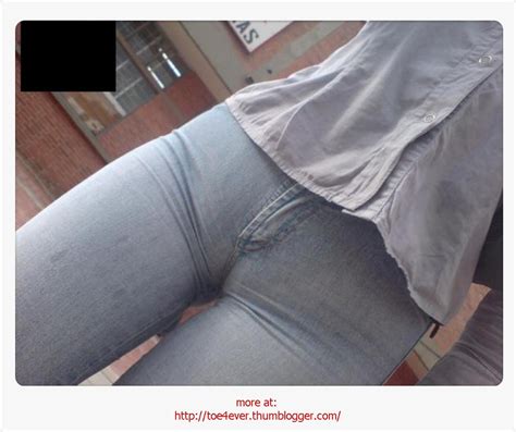 004 in gallery 050911 tight jeans showing cameltoes picture 4 uploaded by toe4ever on