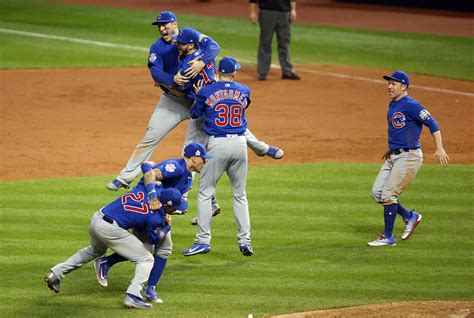 chicago cubs  players poised   big  season