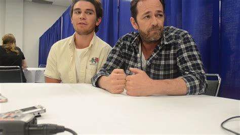 Kj Apa And Luke Perry Of Riverdale Interview At Wondercon 2017 Youtube