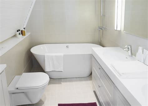 small bathroom remodeling redecorating tips