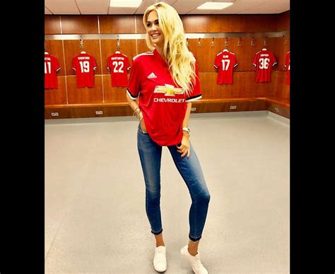 Stunning Russian Model Victoria Lopyreva Cheers On Man Utd Against West