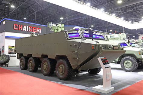 chaiseri unveils   amphibious vehicle  rtmc asian military review